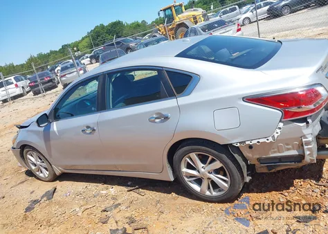 2015 Nissan Altima 2.5/S/Sv/Sl из США, поврежденный, VIN 1N4AL3AP8FC197134